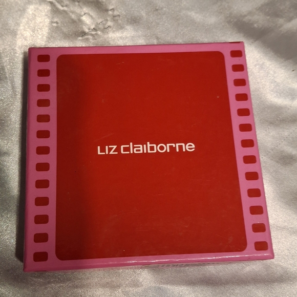 Liz Claiborne Silver "J" Charm With Picture Frame Charm Bracelet New In Box - Picture 3 of 5